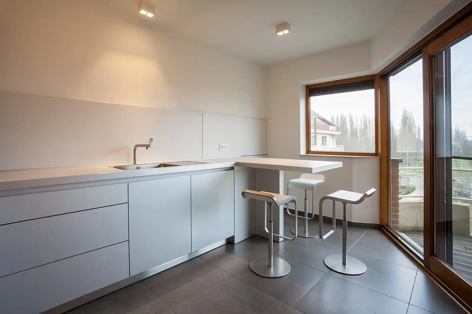 Ruim appartement met terras foto 7