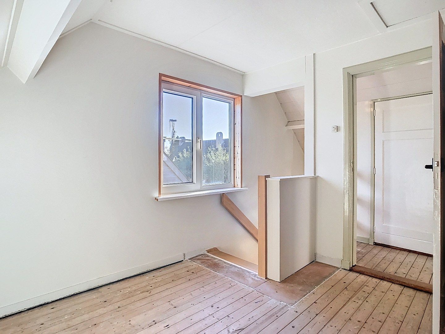 Landelijk wonen in dorpskern   foto 23