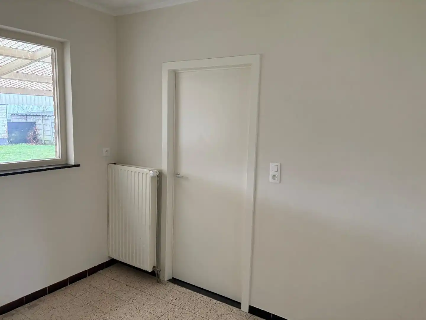 Gelijkvloerse woning foto 16
