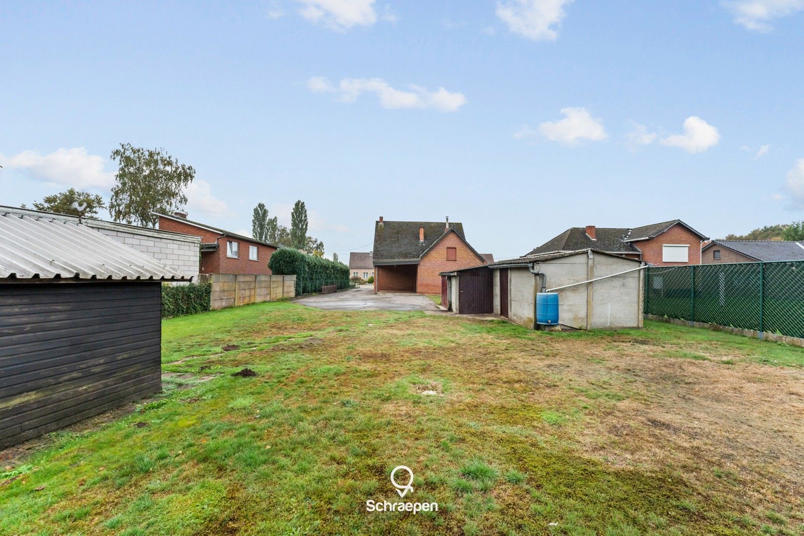 Uitstekend gelegen renovatiewoning met 4 slpks op perceel van 17 are te Zonhoven! foto 19