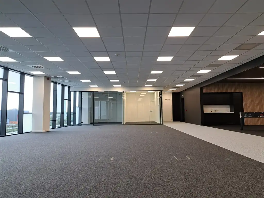 Logistieke gebouwen foto 21