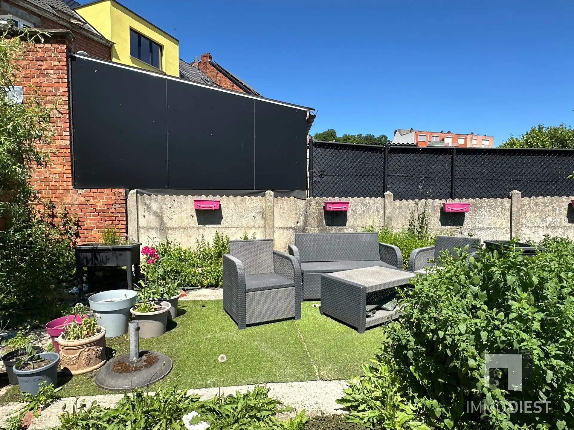 Te renoveren woning met 3 slaapkamers, 2 garages en tuin in Diest foto 34