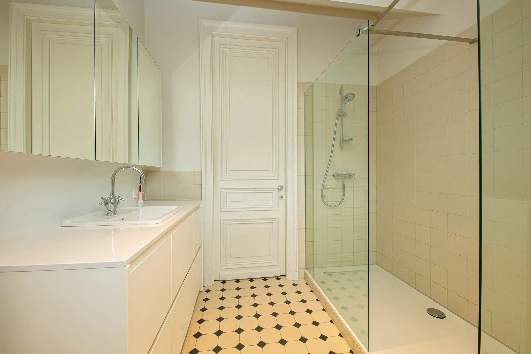 ANTWERPEN ZUID - appartement tegenover oude justitiepaleis foto 8