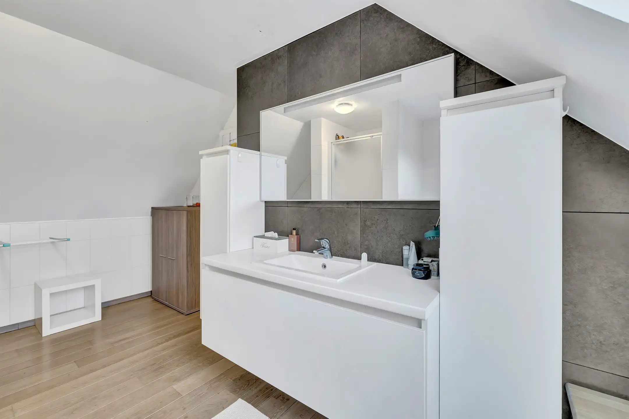 Instapklaar duplex appartement in Welle te koop foto 14