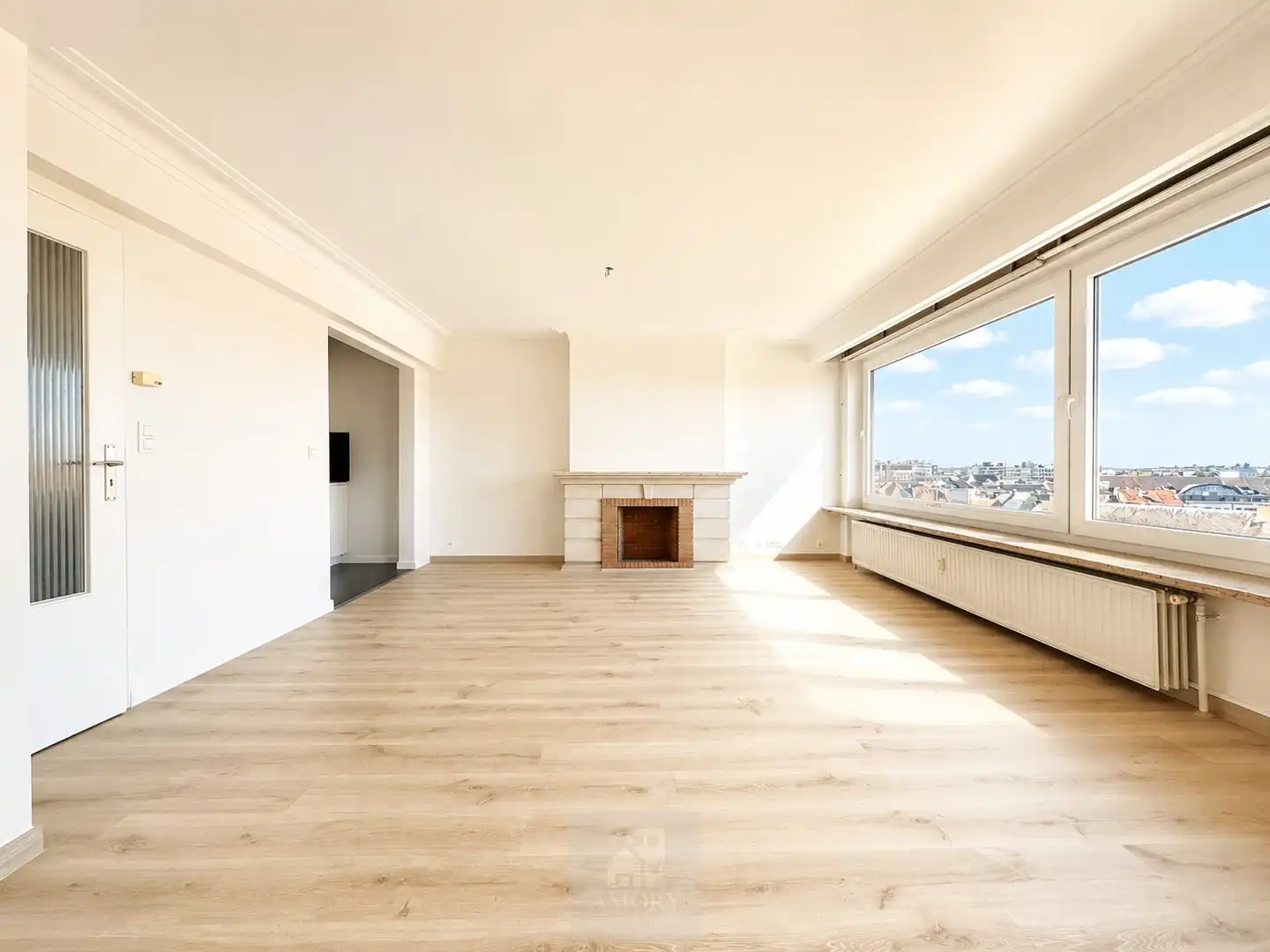 Gerenoveerde studio op heel goede locatie foto 2