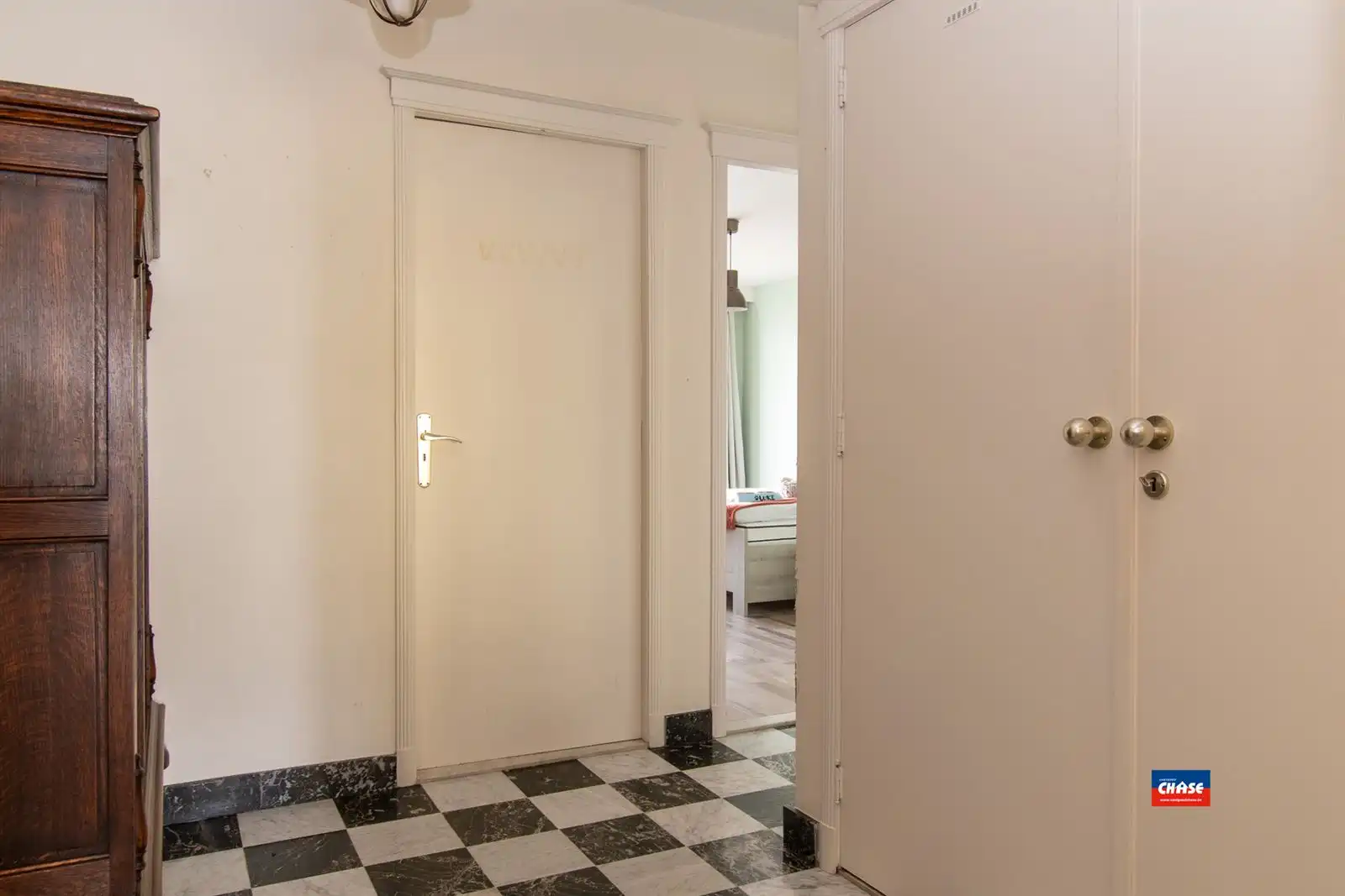 Ruim appartement met 2 slpks en 2 terrassen  foto 8