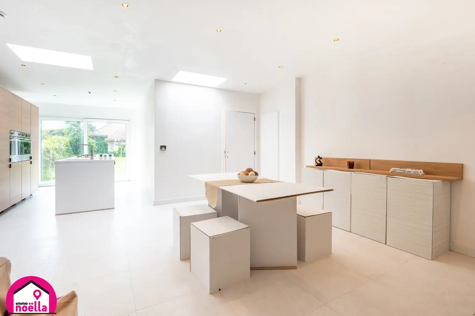 KOKSIJDE TE KOOP VOLLEDIG GERENOVEERD APPARTEMENT!  foto 2