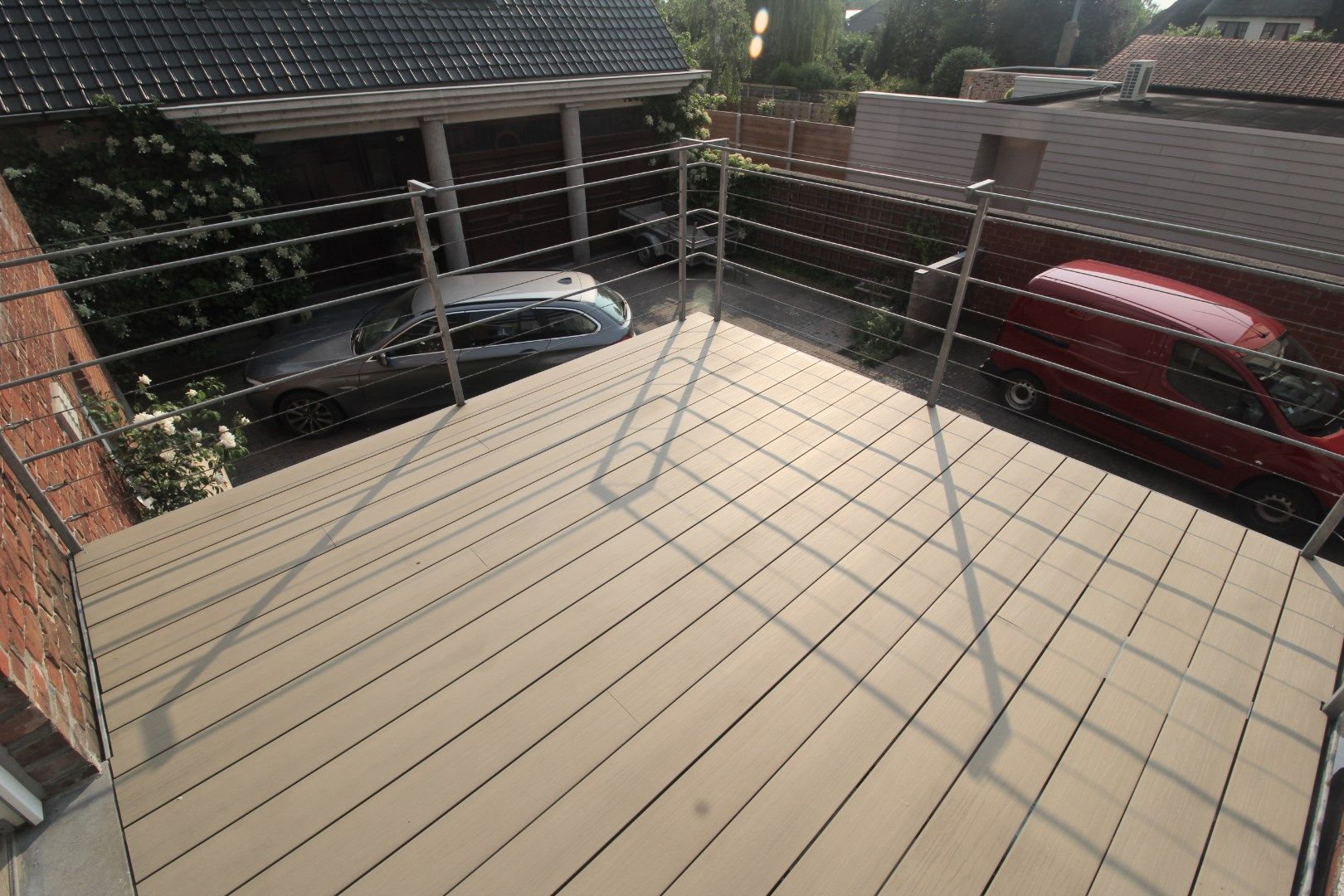 GERENOVEERD APPARTEMENT MET GEZELLIG TERRAS EN AUTOSTANDPLAATS foto 5