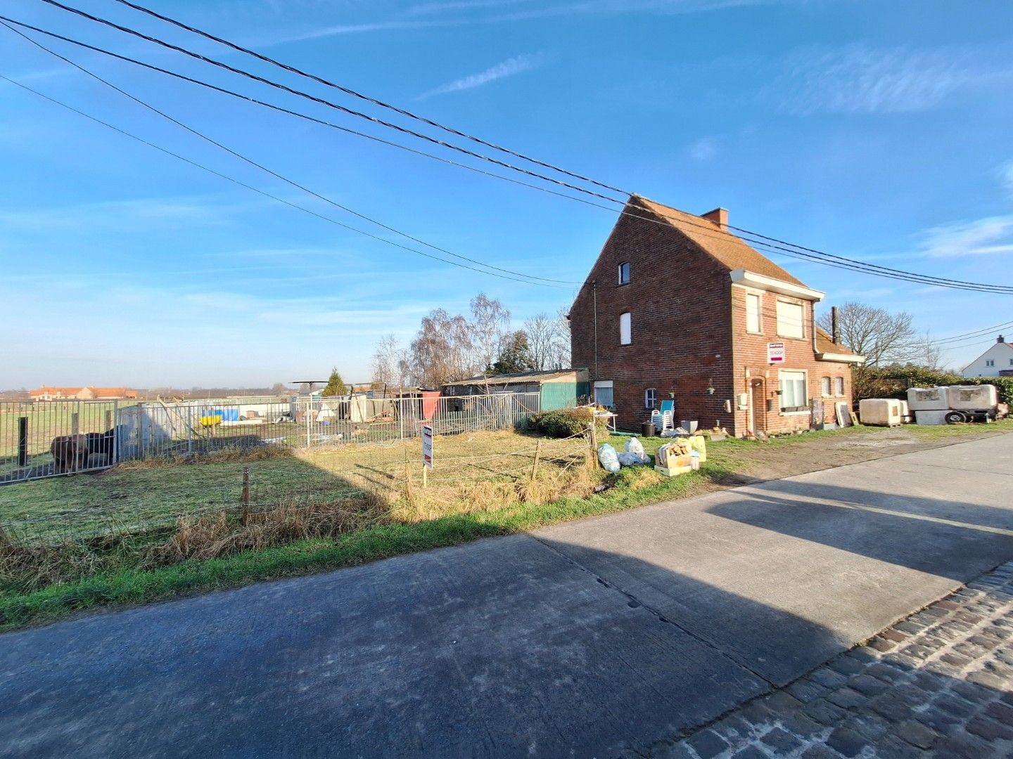 Grond te koop foto {{pictureIndex}}