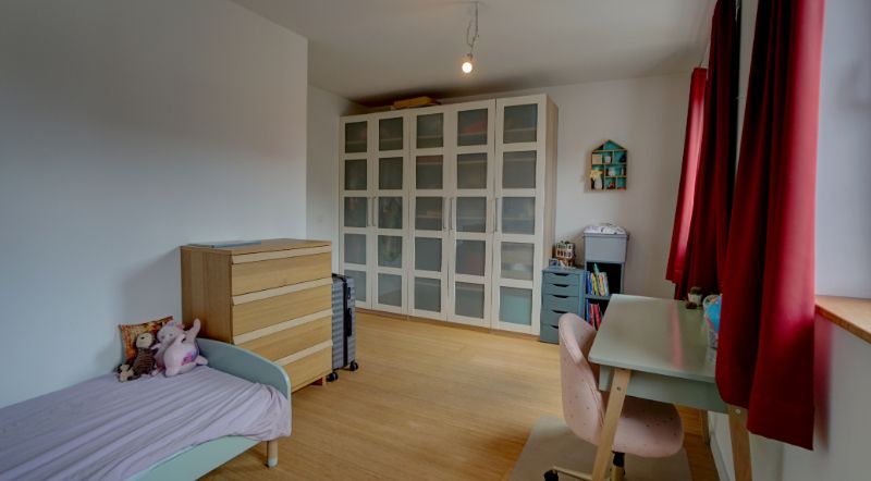 Recente moderne woning van 196m² op 4 are 42 ca foto 28