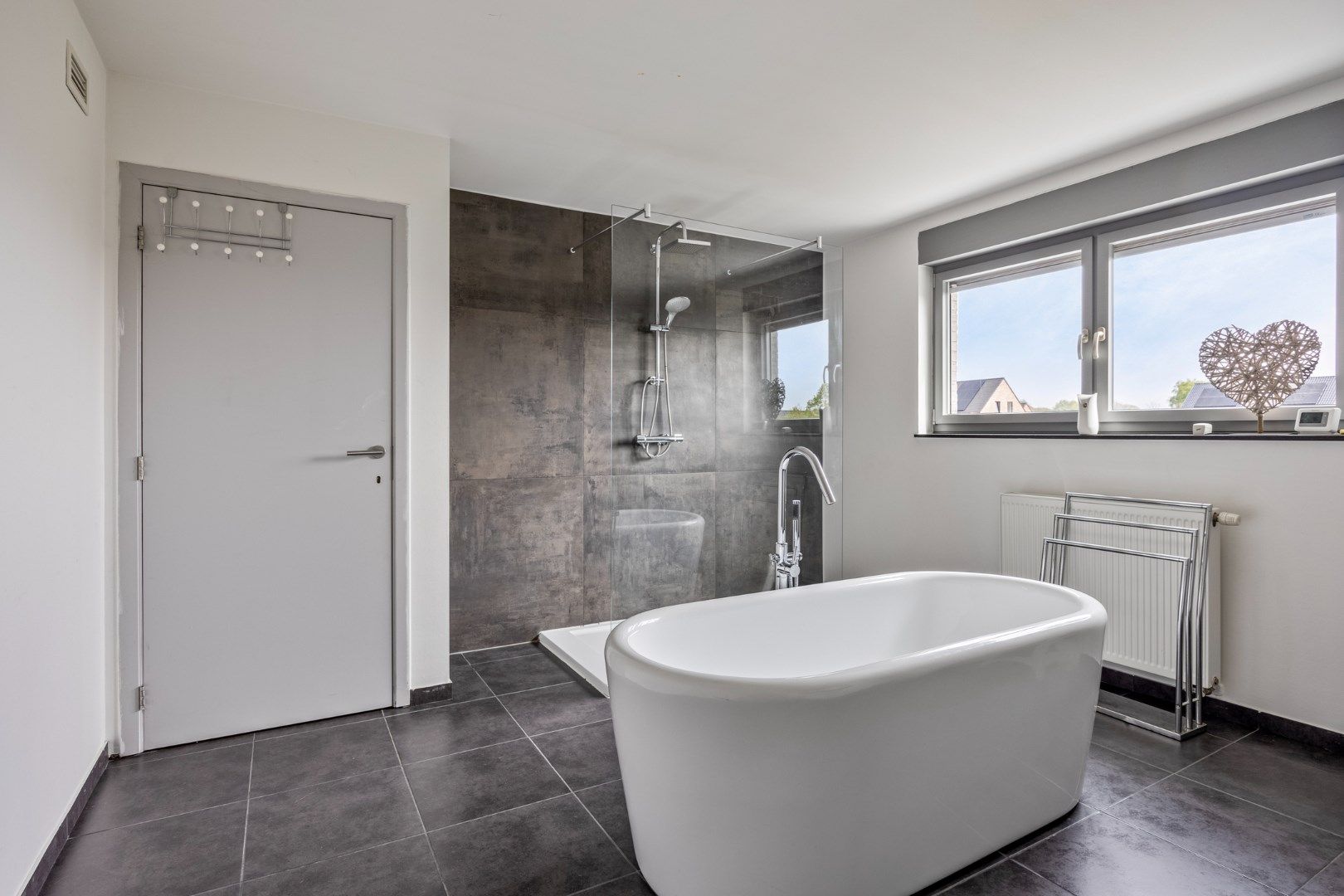 Recente woning met 4 slaapkamers op een perceel van 624 m² !  foto 20