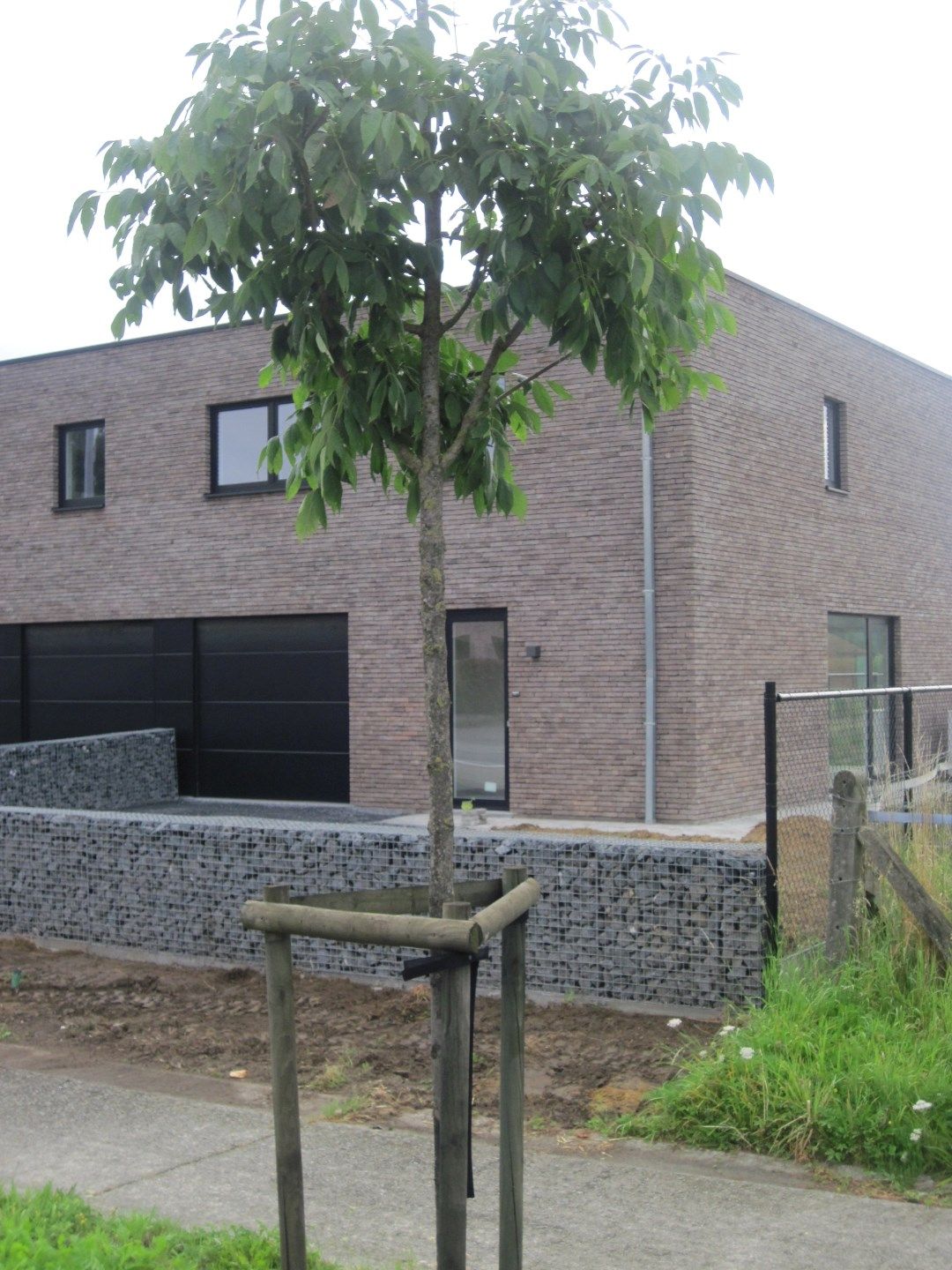 Eigentijdse nieuwbouwwoning foto 2