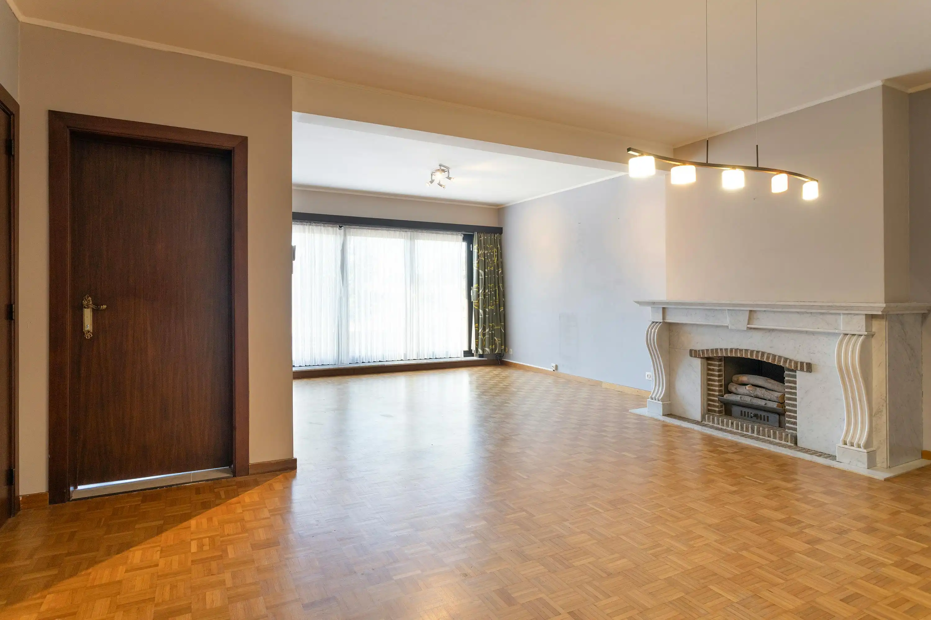 Ruim appartement te koop in Harelbeke aan de Leie foto 4
