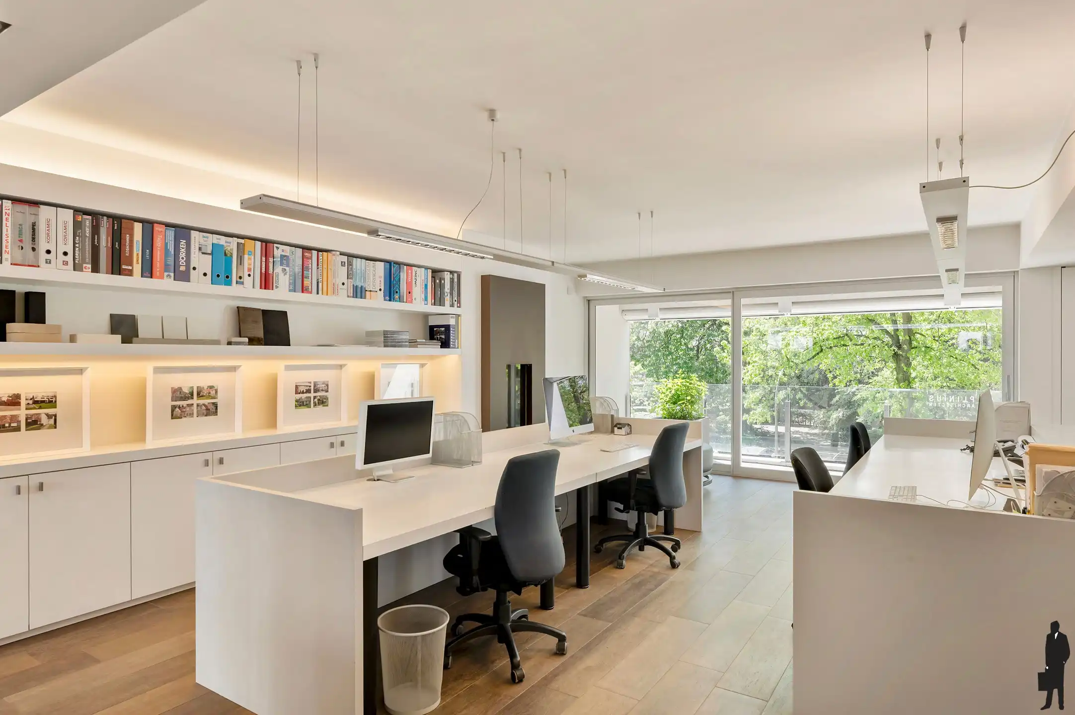 Luxueus kantoor (appartement), Patio Donk met terras en P foto 2