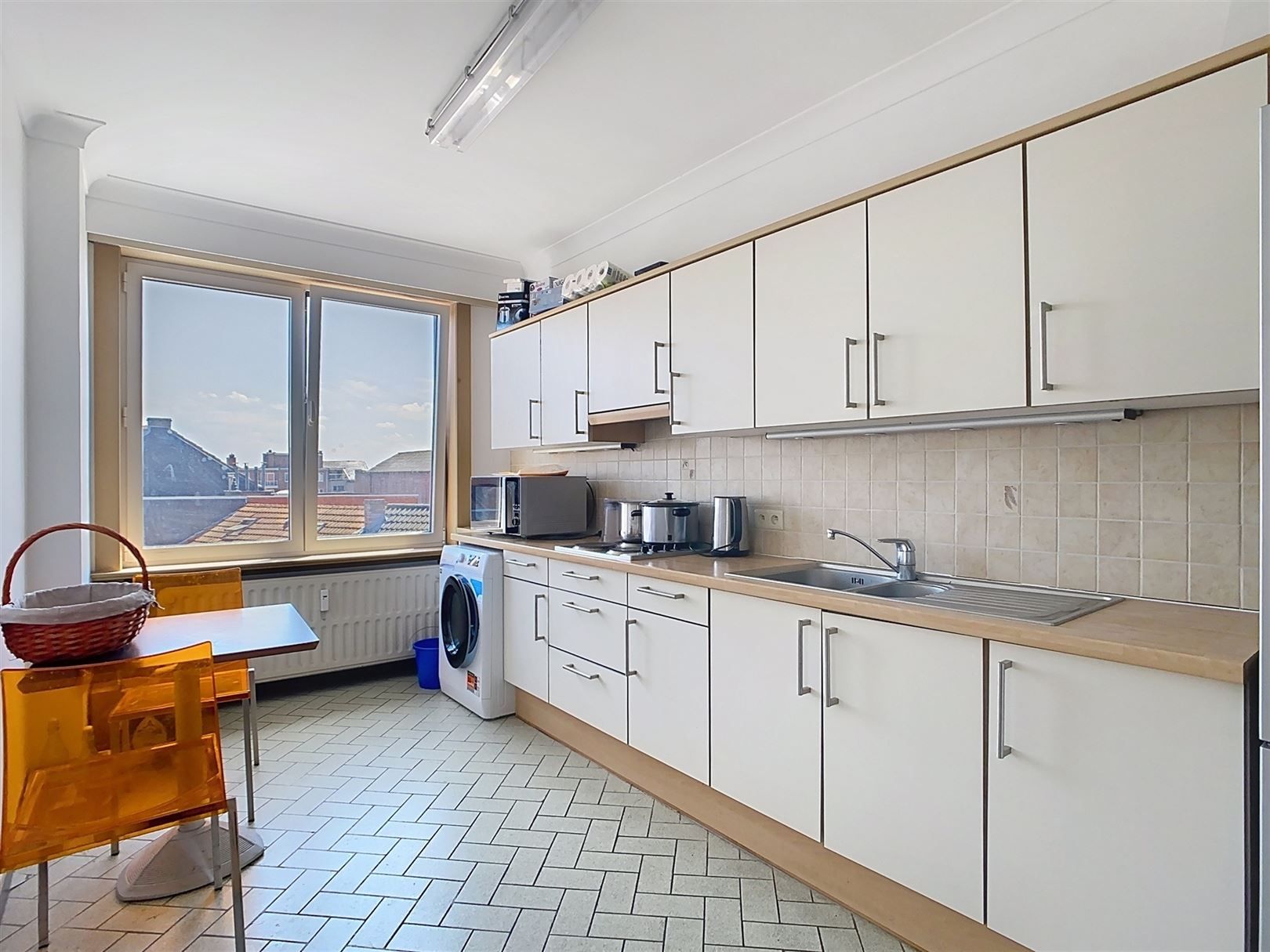 Ruim APP 3e V, 2 slpks, terras en kelder foto 18