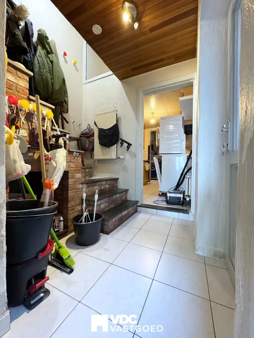 Te renoveren woning met 2 slaapkamers – interessante investering foto 4