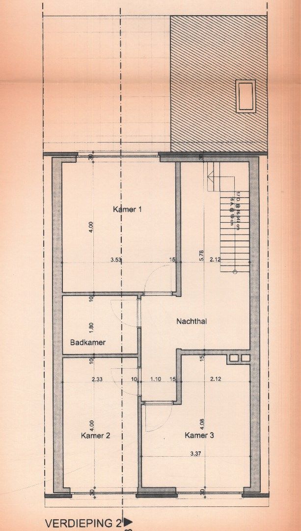 Bel-étage met grote garage, werkplaats en 3 slaapkamers foto 28