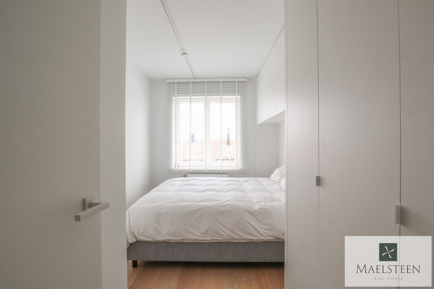 Design appartement op de Lippenslaan te Knokke-Heist foto 14