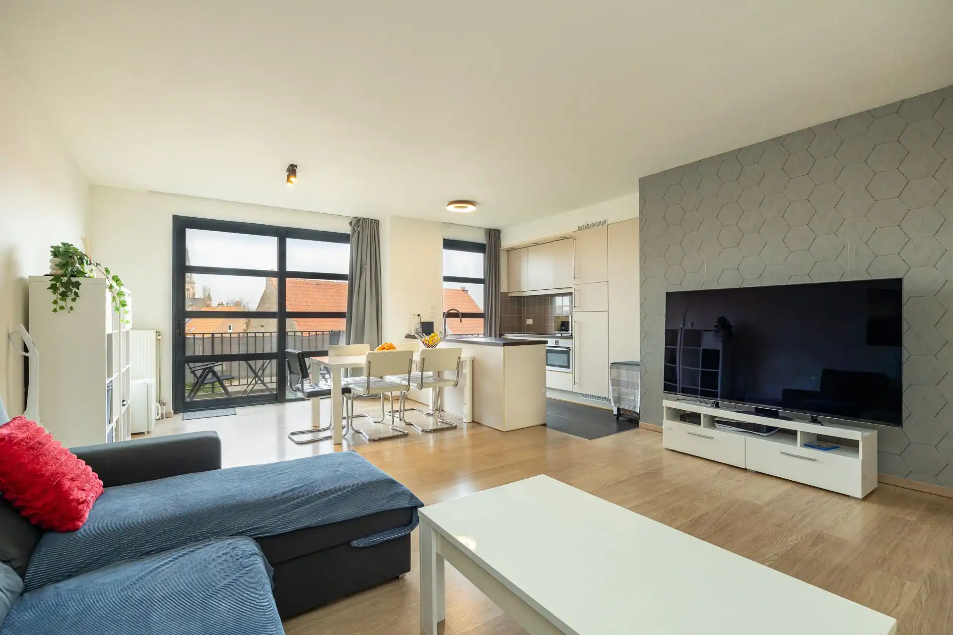 Lichtrijk 2-slaapkamerappartement op toplocatie in Hoboken! foto 2