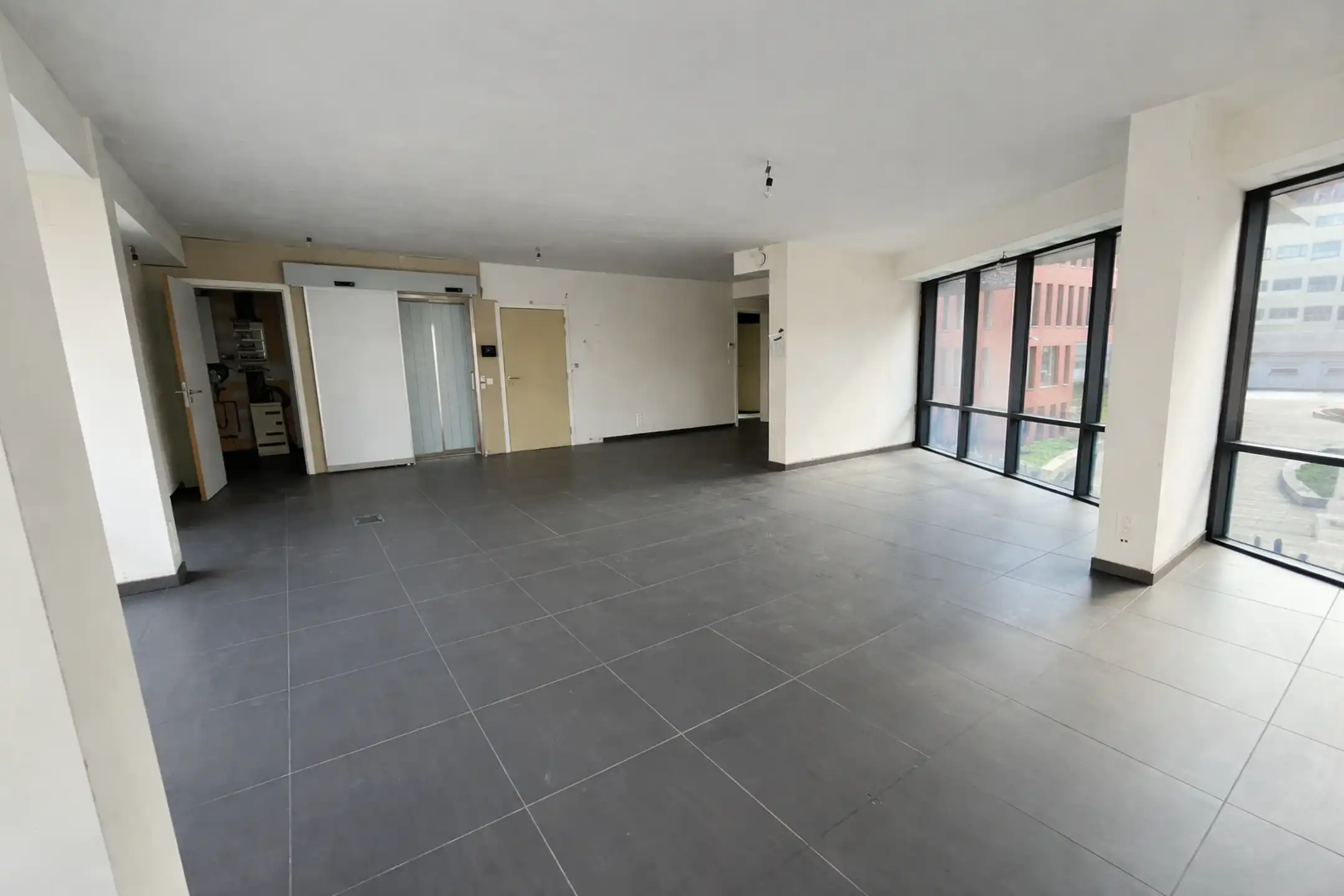 Kantoorruimte te koop in Mechelen foto 8