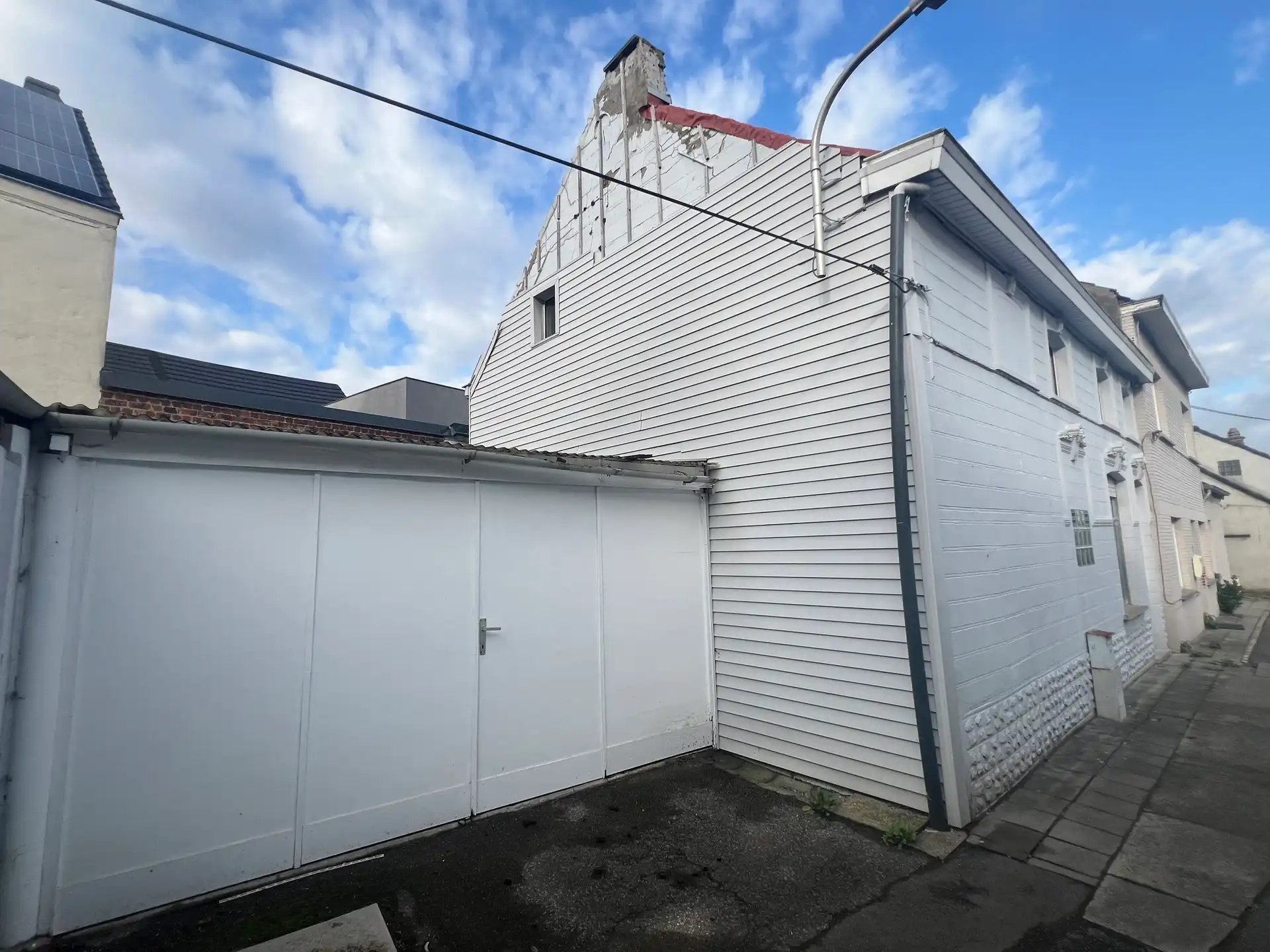 Volledig te renoveren woning nabij centrum Liedekerke foto 2