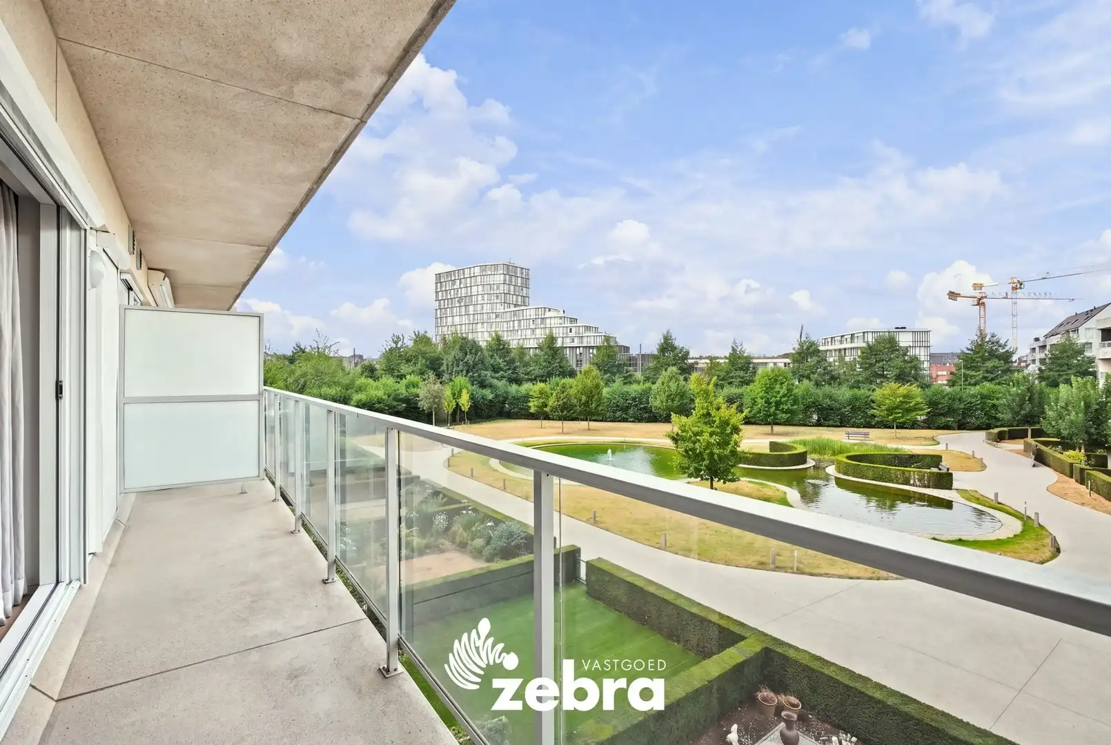 Hoogwaardig gerenoveerd appartement in rustige Residentie! foto 10