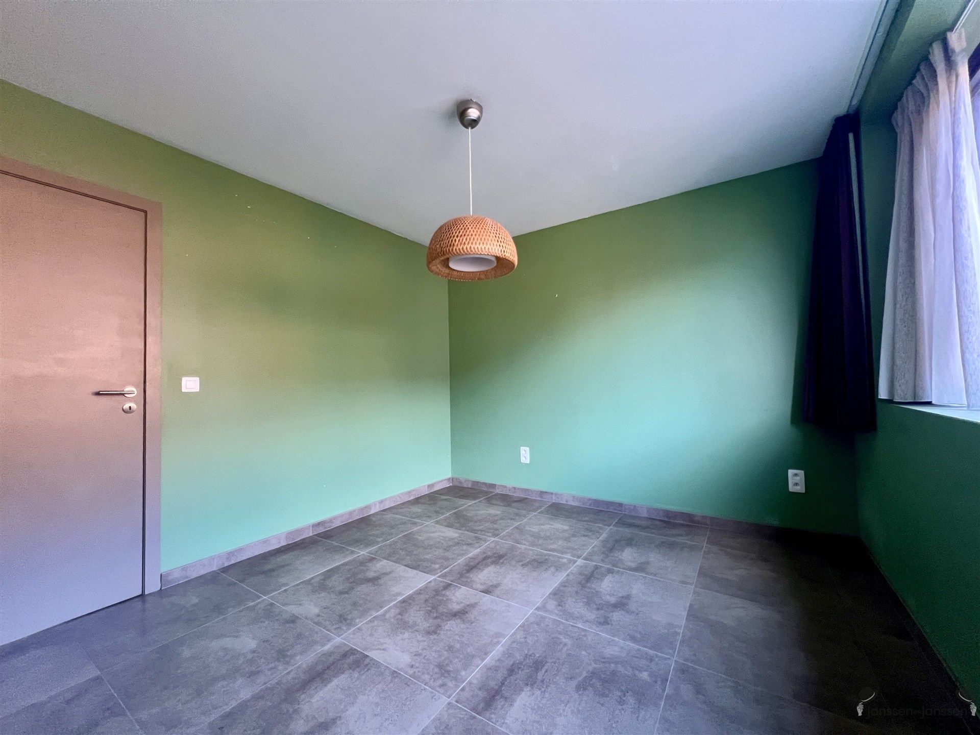 recent instapklaar1 slpk appartement met ruim terras foto 10
