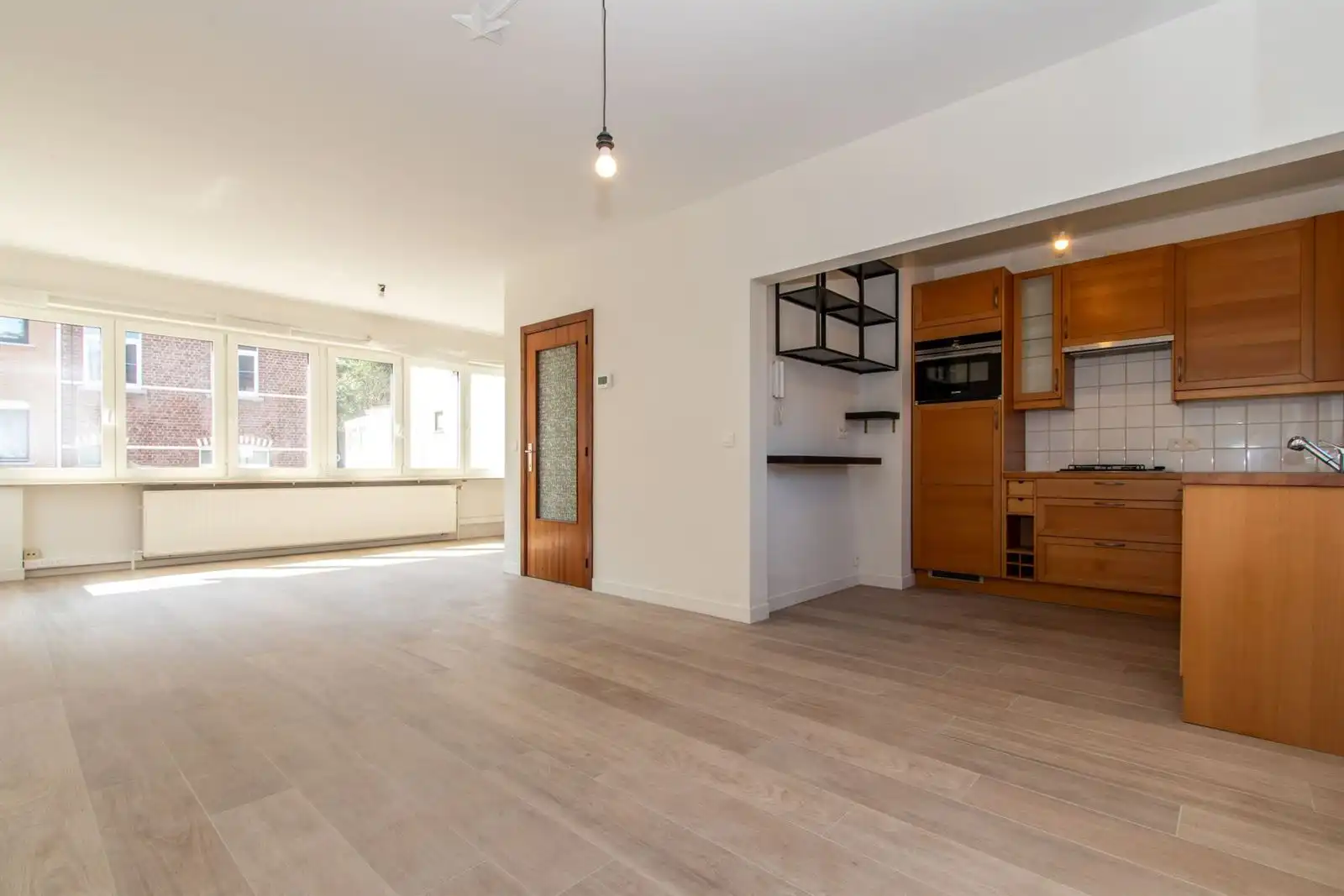 Gezellig 3 gevel woning  foto 4