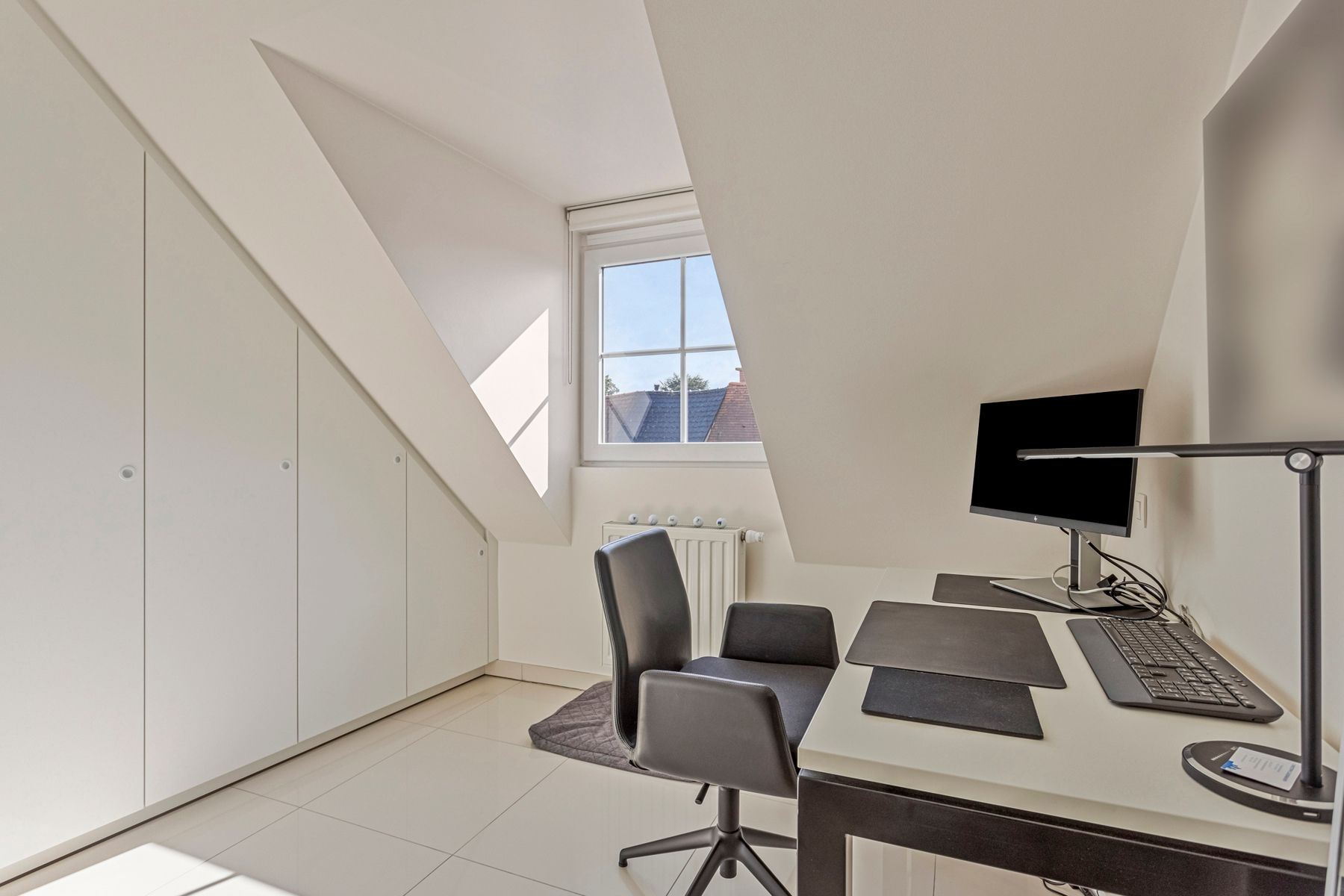 Instapklaar appartement met leuk terras ! foto 14