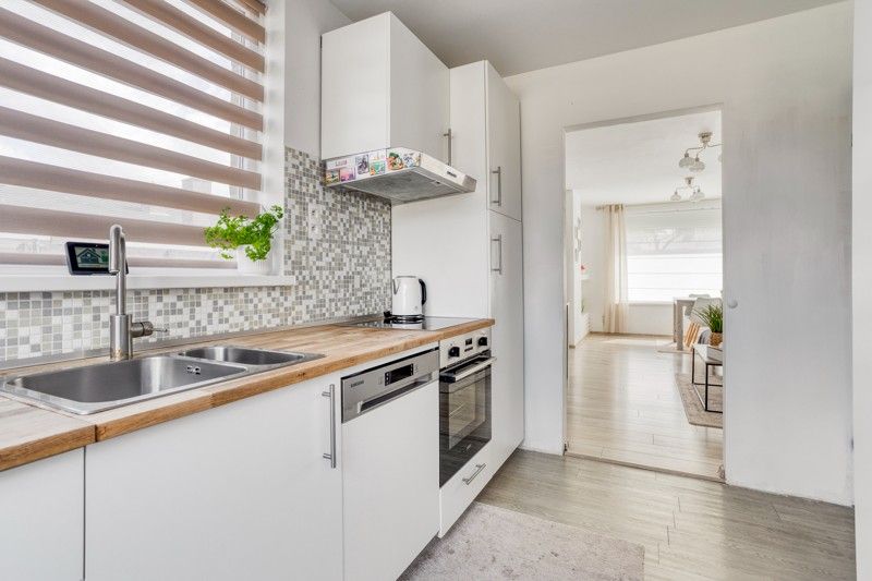 GERENOVEERDE HALFOPEN BEBOUWING IN RUSTIGE EN KINDVRIENDELIJKE WIJK – WIELSBEKE foto 12