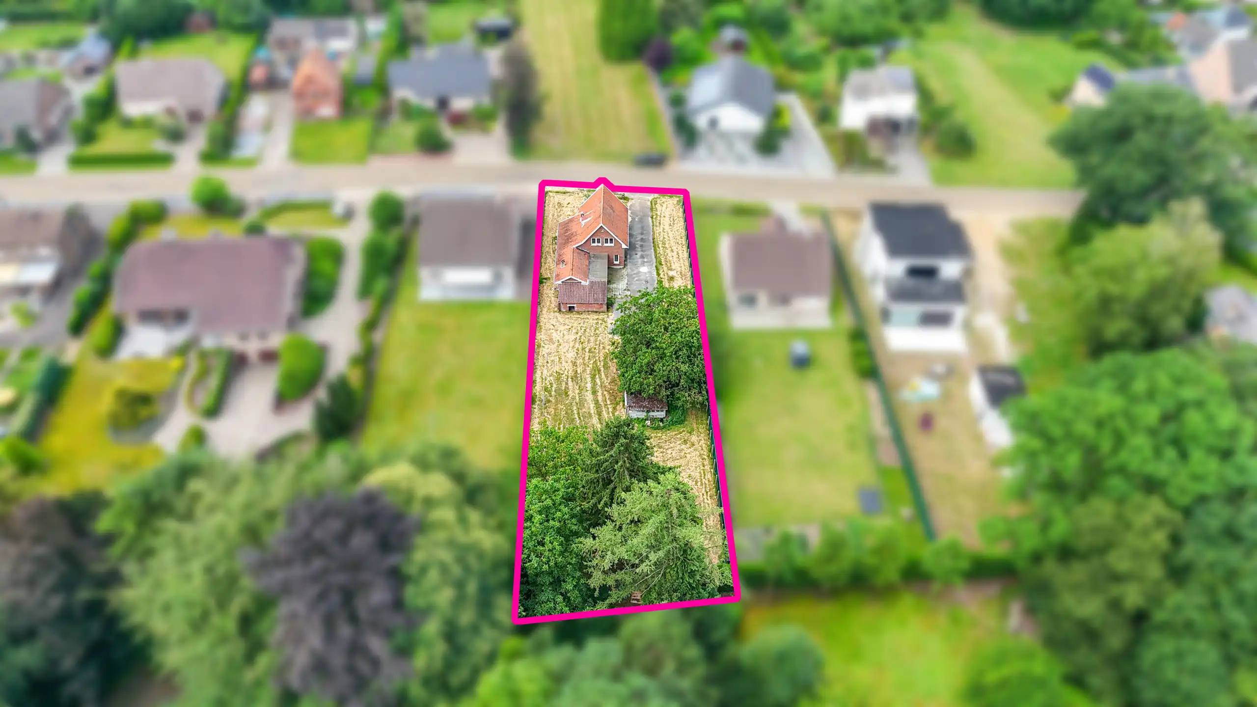 Te renoveren woning op groot perceel te Heusden-Zolder! foto 36