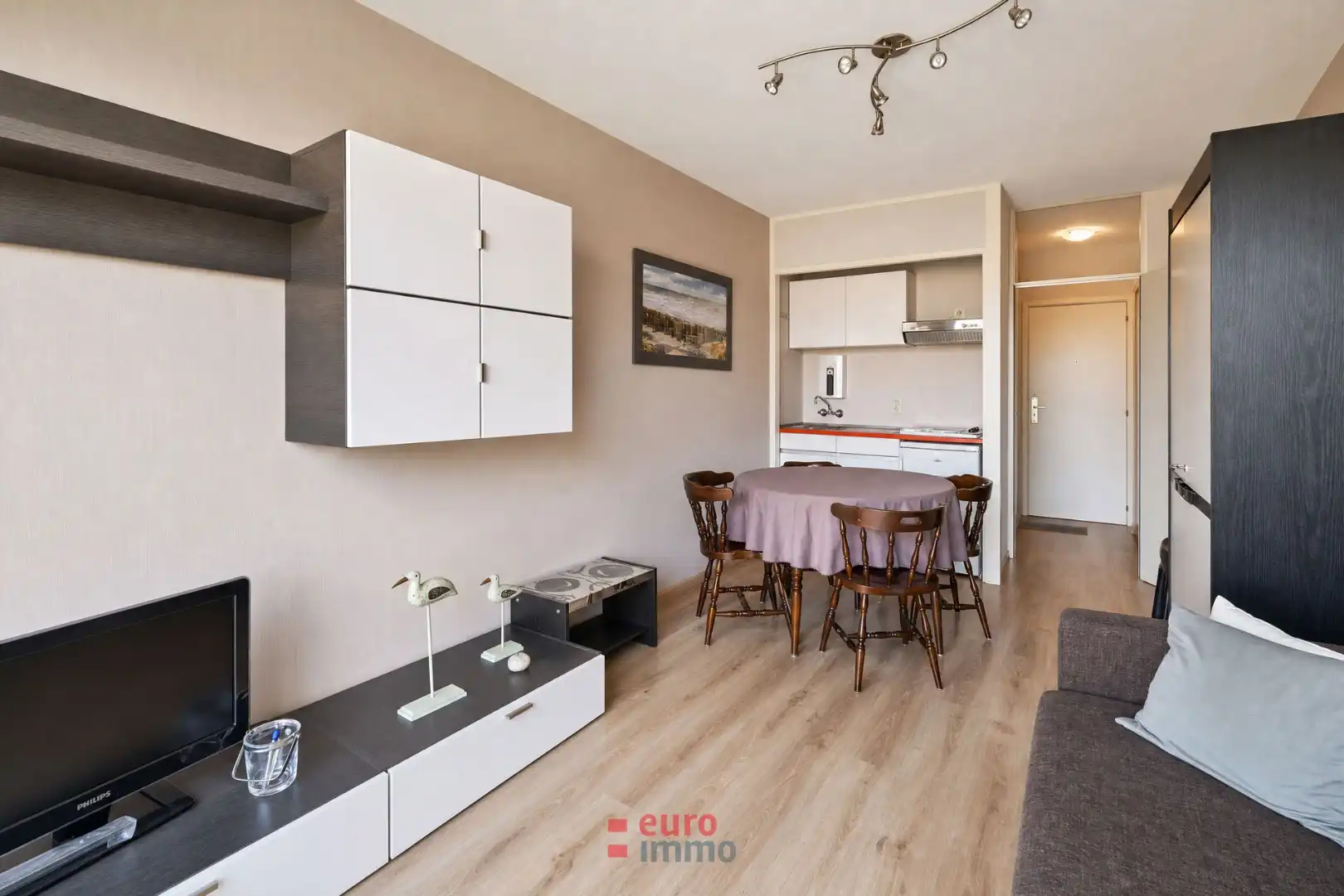 Studio aan democratische prijs te Nieuwpoort-bad. foto 4