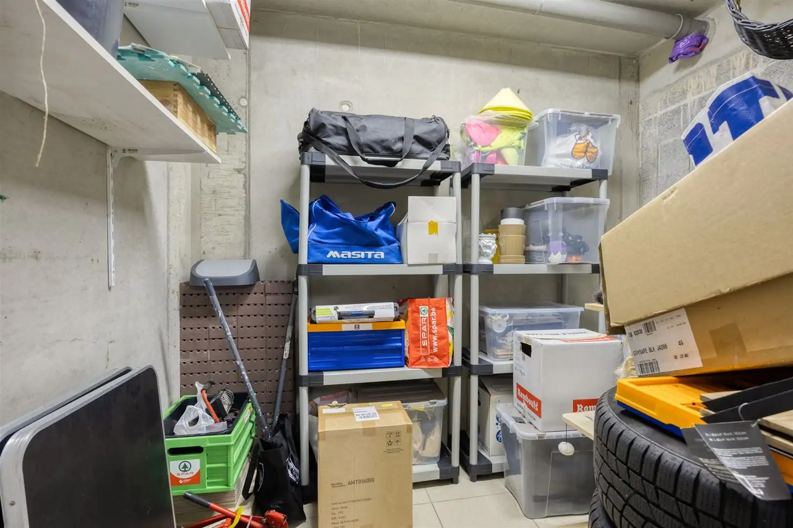 TE KOOP: Instapklaar duplexappartement met 3 slaapkamers en prachtig terras in hartje Zolder! foto 28