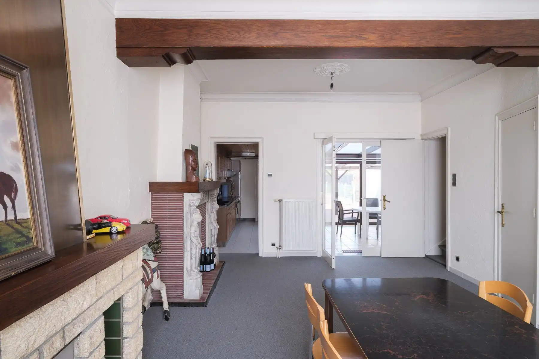 Instapklare woning met 4 slpk's in doodlopende straat foto 6