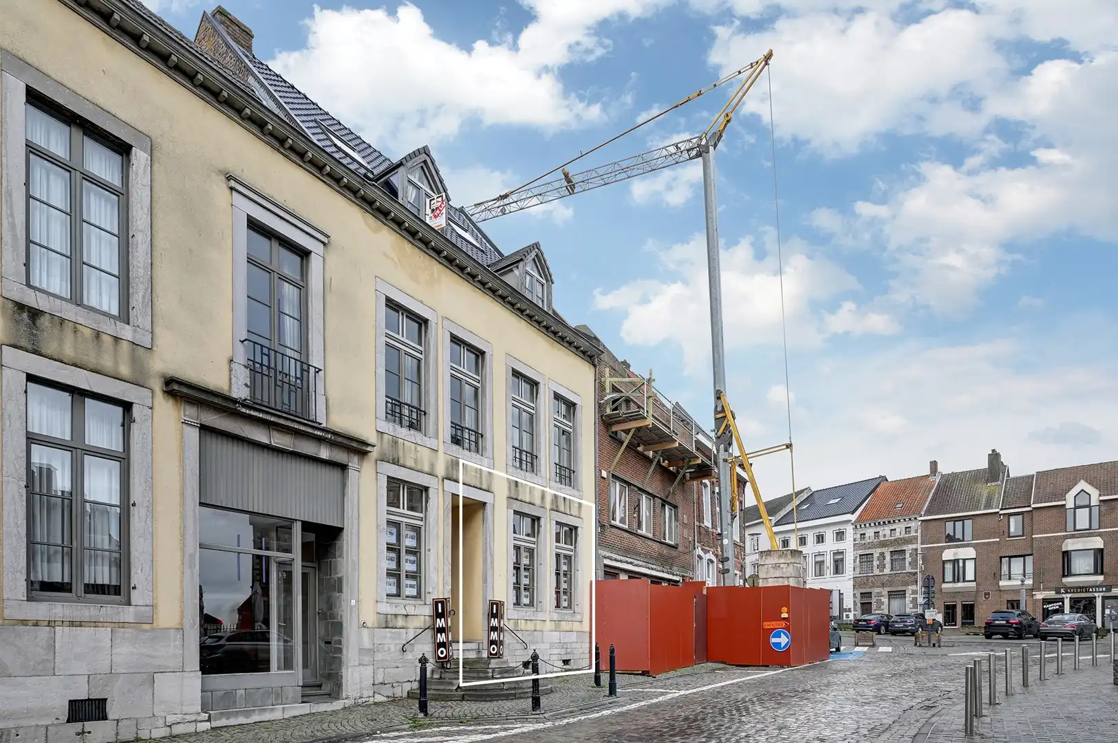 Prestigieus handelspand in centrum Borgloon foto 2