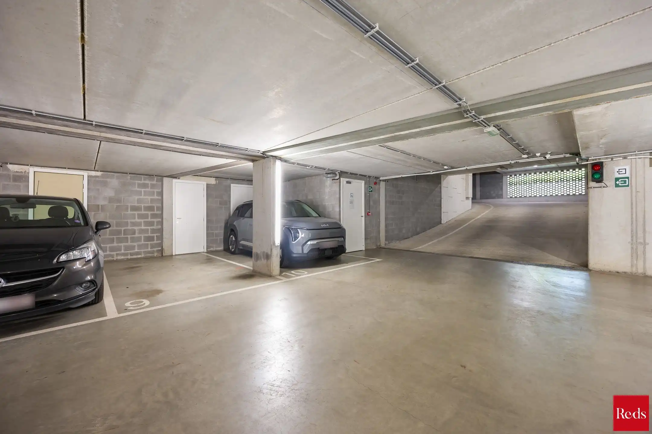 zeer verzorgde woning met 3 slaapkamers, groot terras en ondergrondse parkeerplaats foto 27