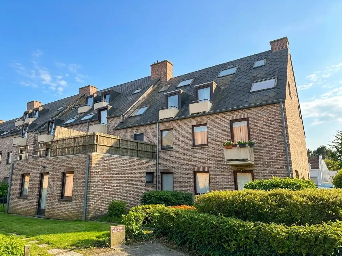 INSTAPKLAAR DUPLEX-APPARTEMENT foto {{pictureIndex}}