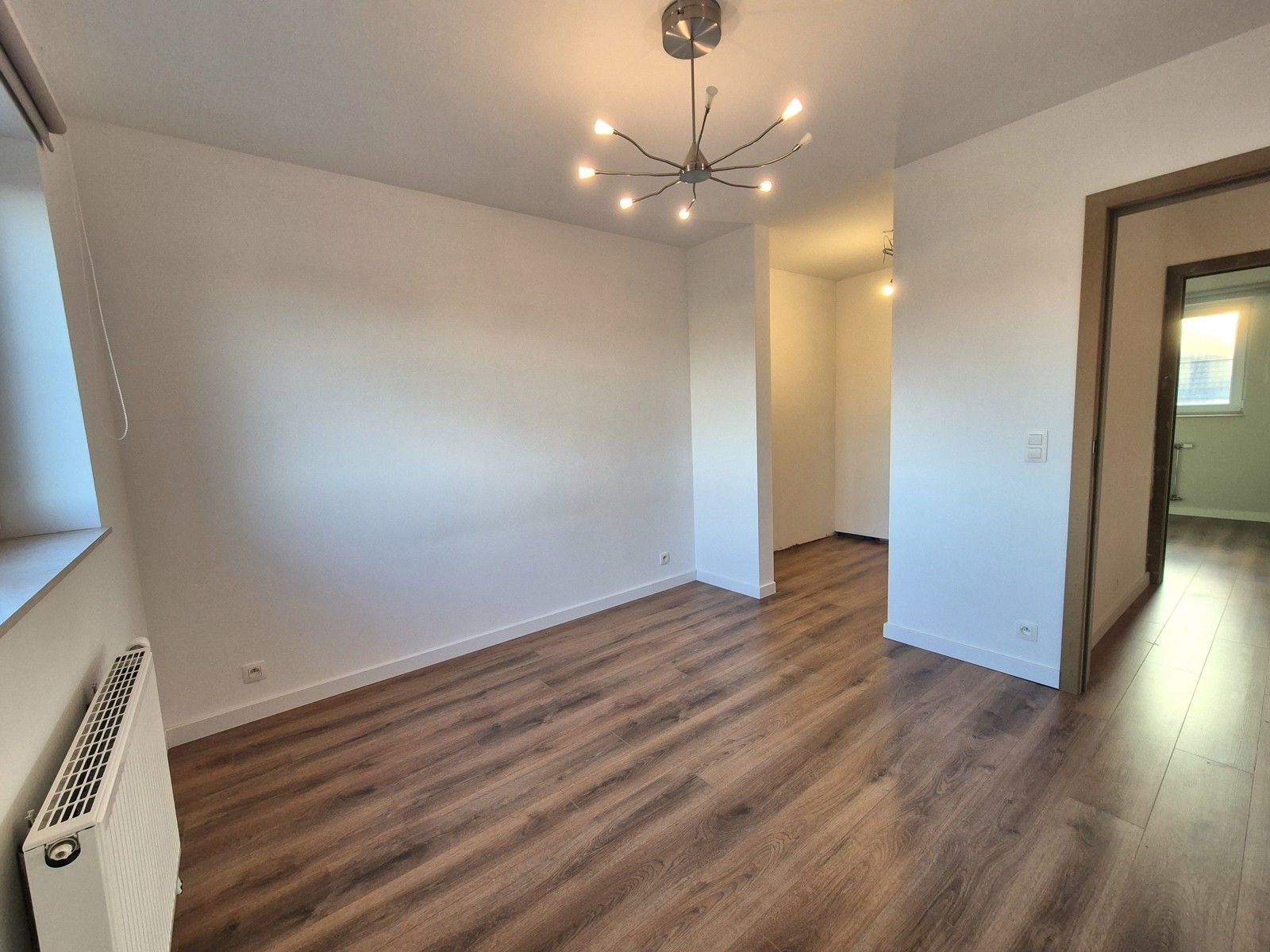 Recente halfopen woning E-peil 15! tot 5 slaapkamers aan 2% foto 19