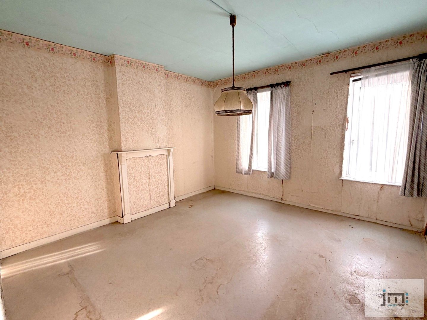 Te renoveren woning foto 7