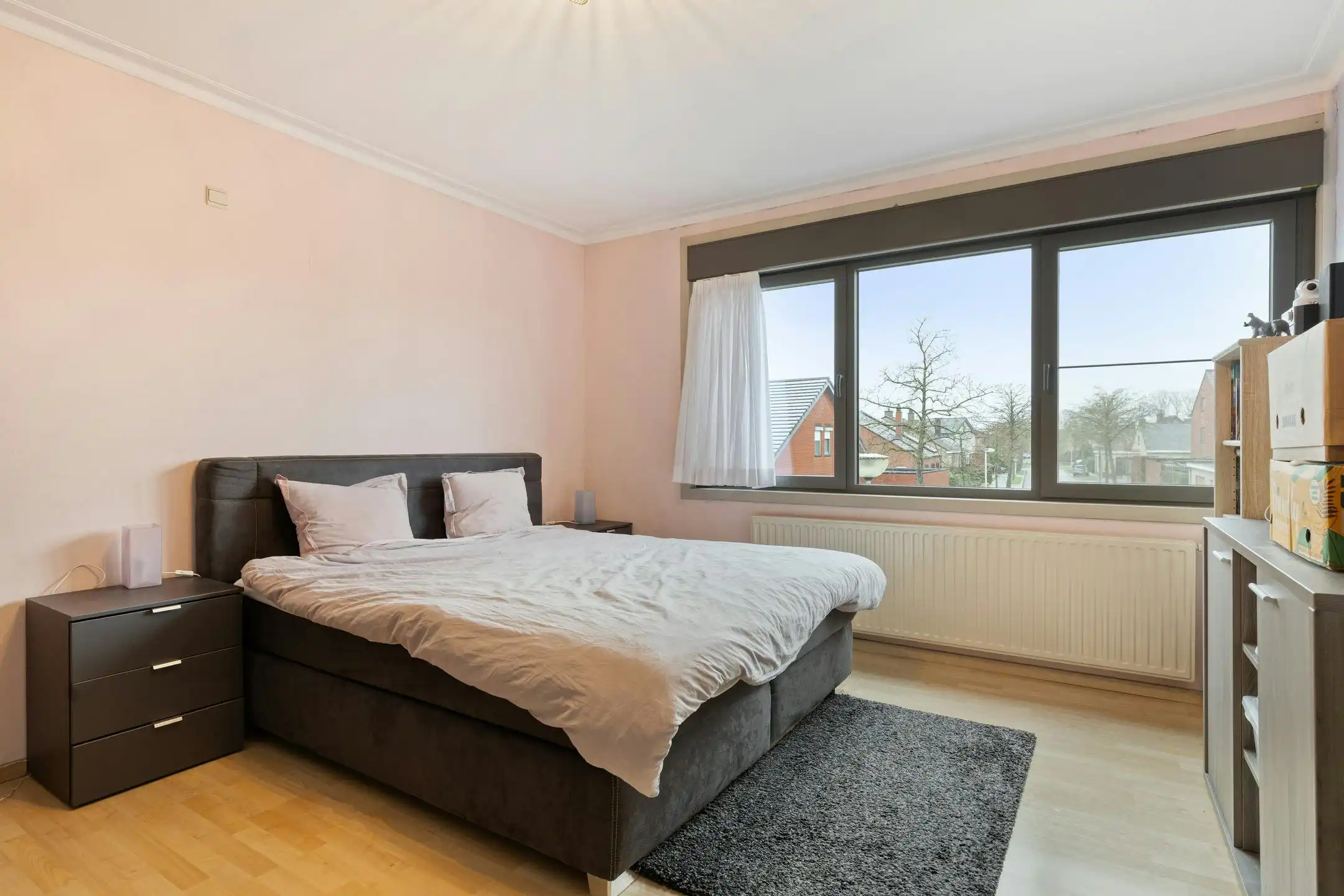 Gezinswoning met 3 slaapkamers en ruime garage op topligging foto 16