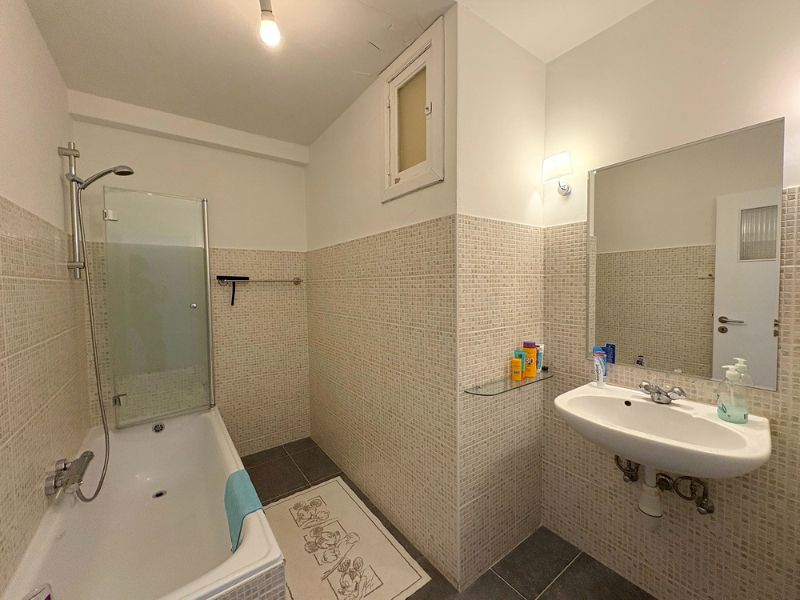 Zuidgericht, gerenoveerd appartement vlak aan zee – op de vijfde verdieping! foto 3