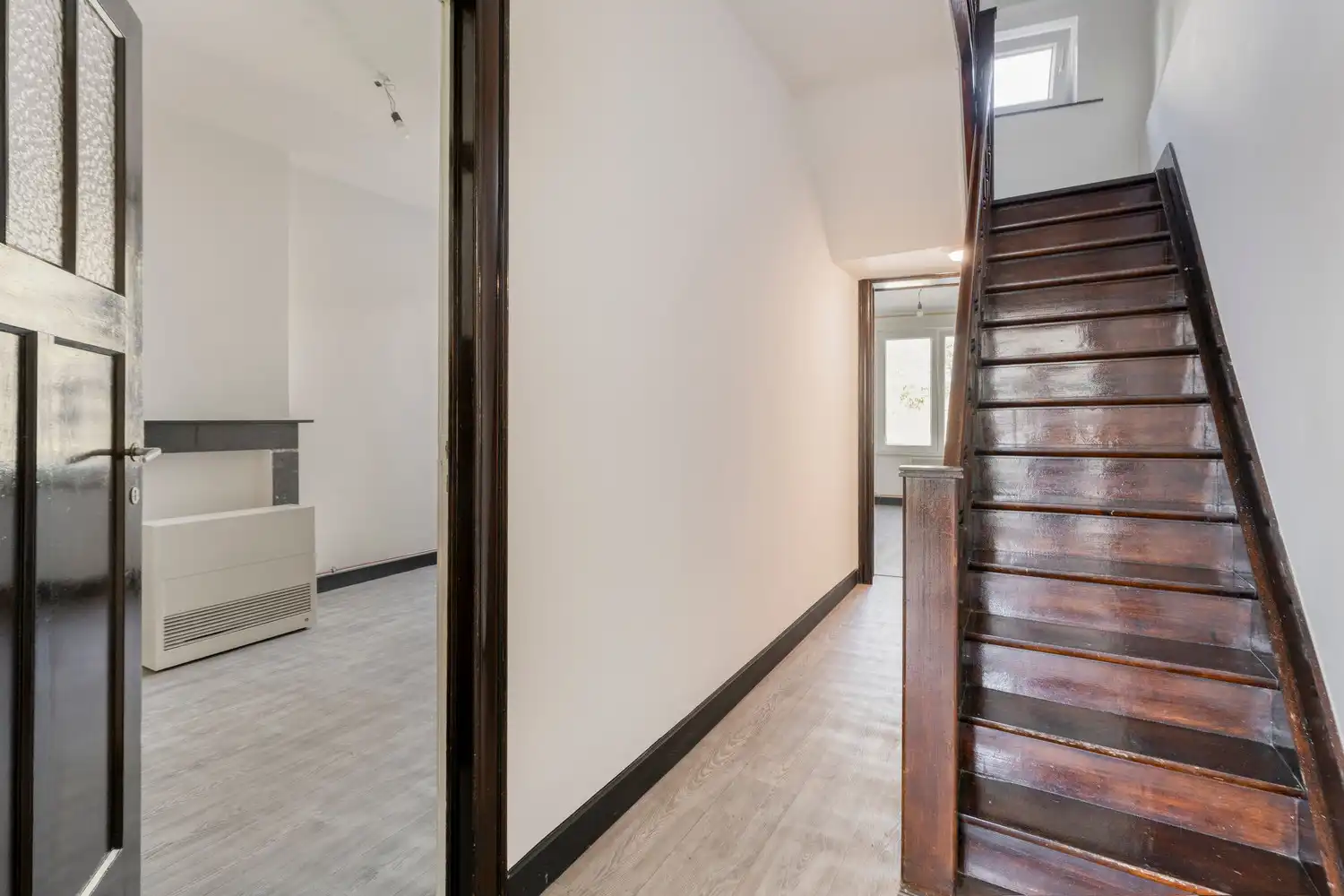 CHARMANTE EN INSTAPKLARE WONING TE DIEST! foto 20