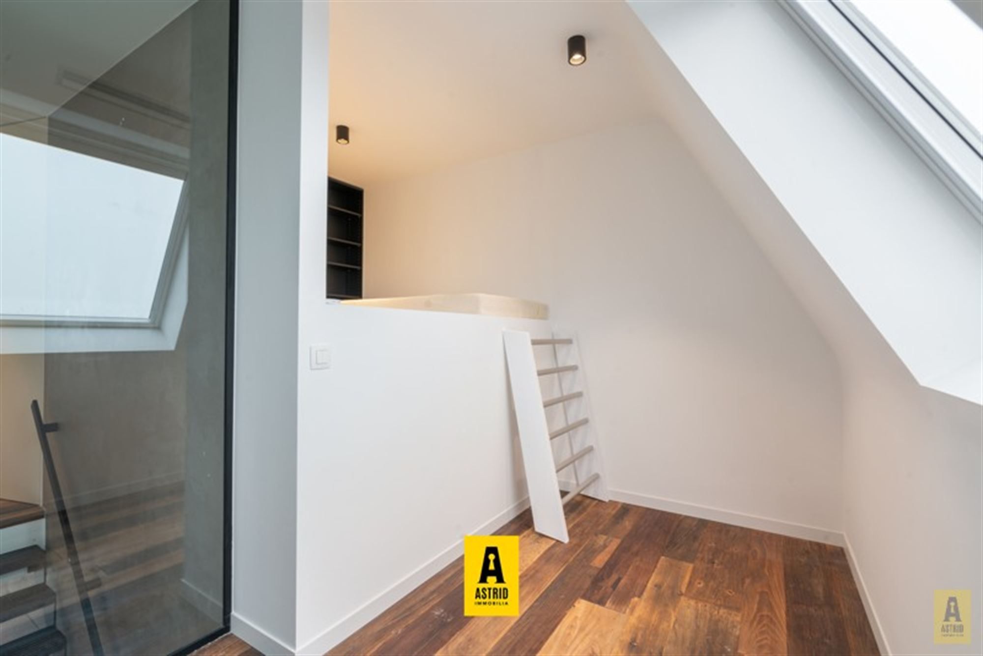 Luxueus duplexappartement met schitterende open zichten! foto 22