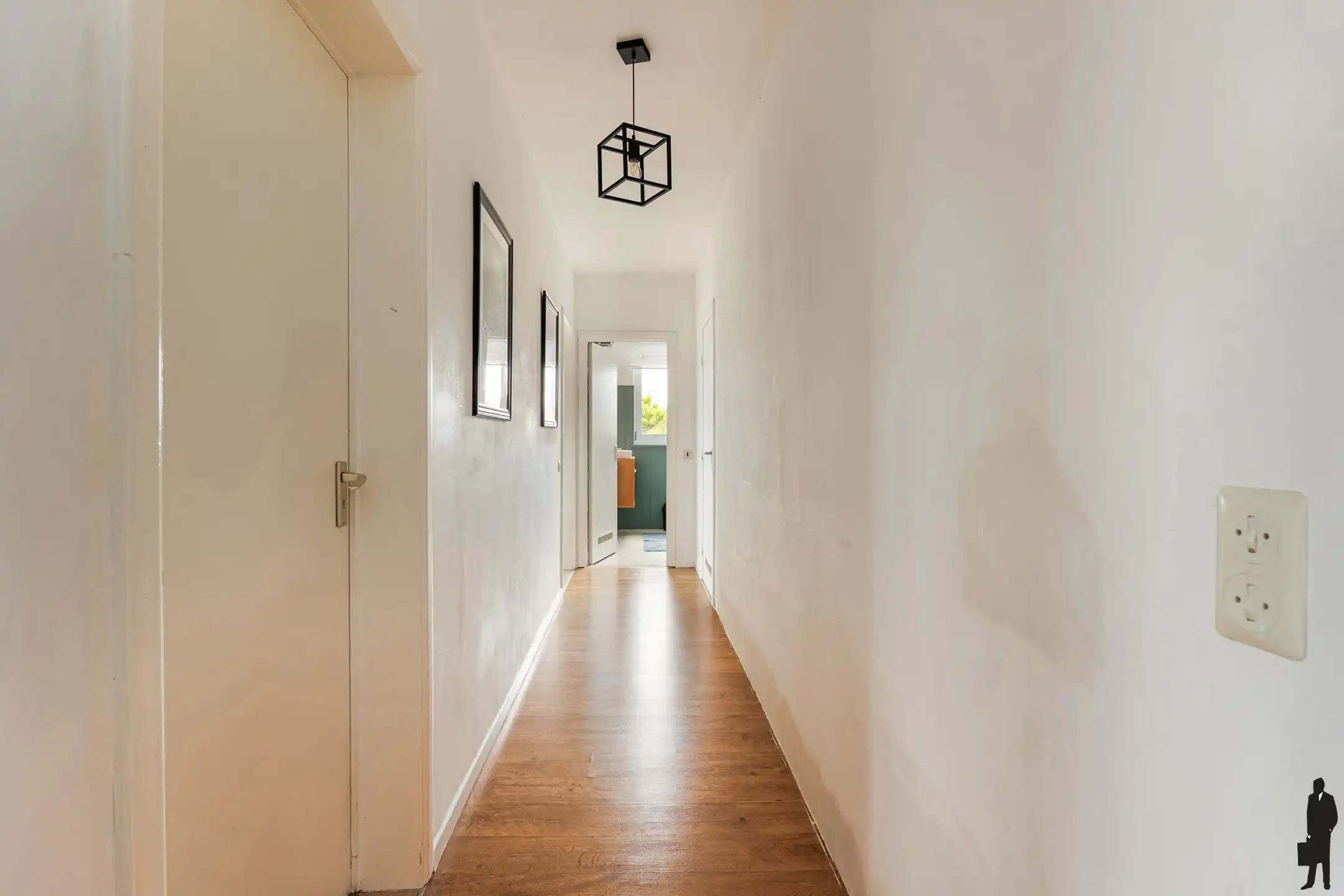 Appartement op zeer gunstige ligging met 3 slpk en garagebox foto 11