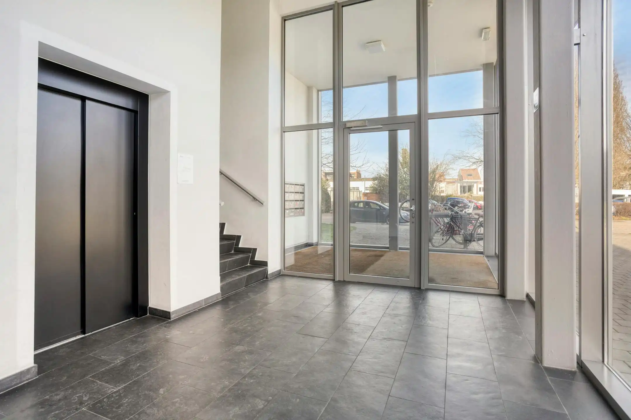 Appartement met 2 slaapkamers en terras te koop in Hoboken foto 19