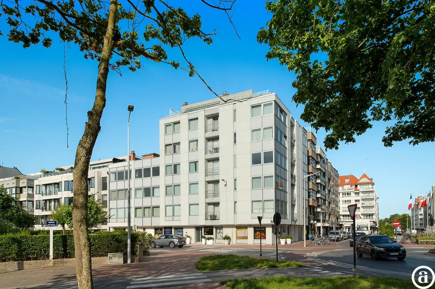 Stijlvol hoekappartement met open uitzicht nabij het Zoute. foto 28