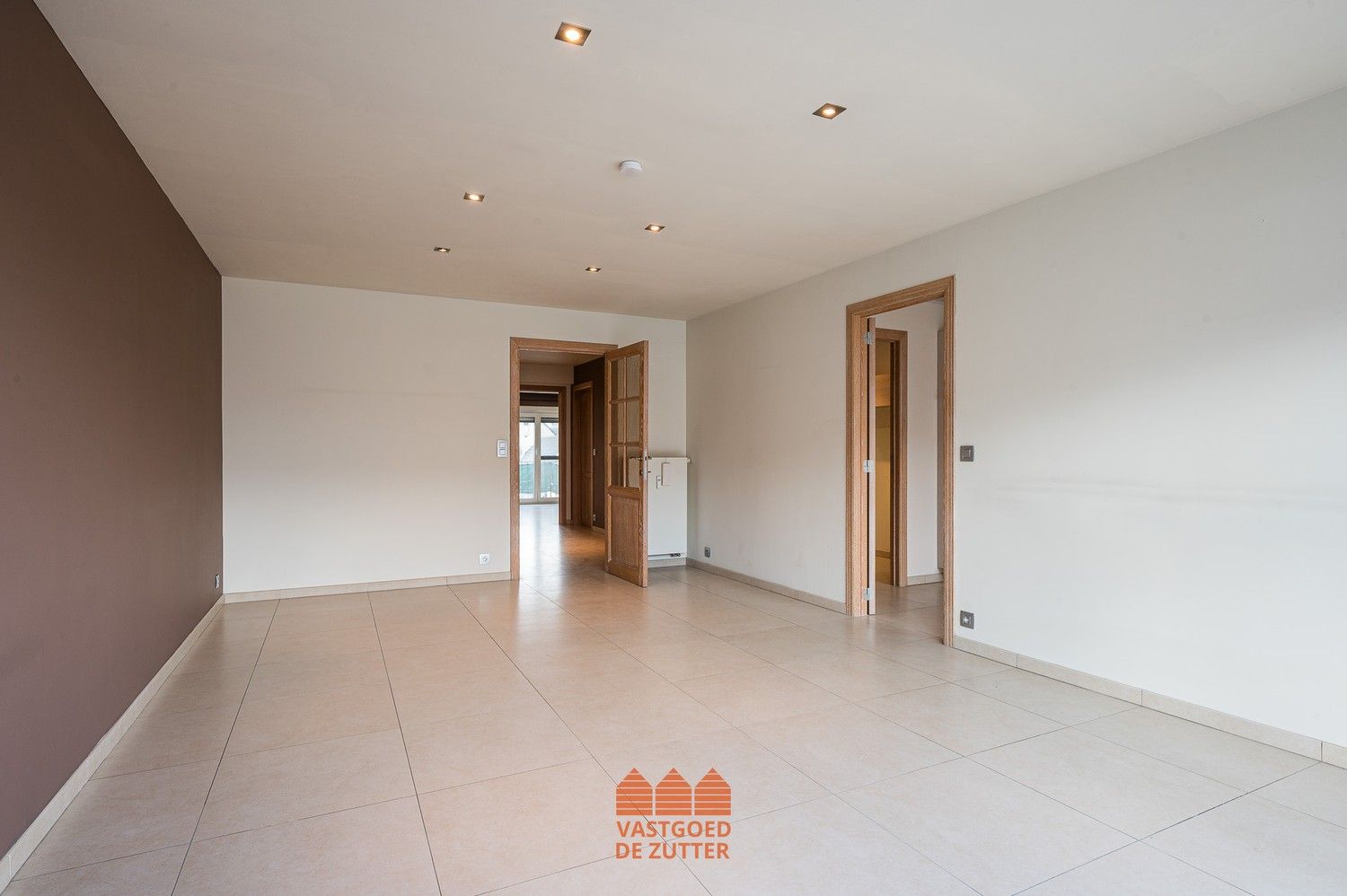 Instapklaar appartement op centrale ligging te Oostende foto 3