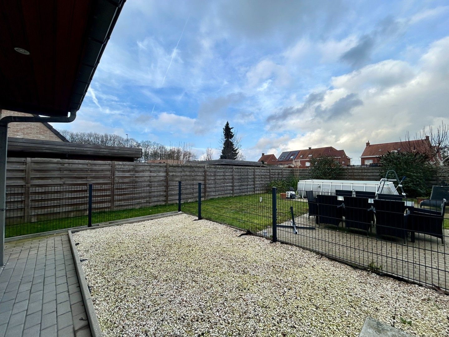 Instapklare woning met drie slaapkamers en garage te huur Roeselare! foto 10