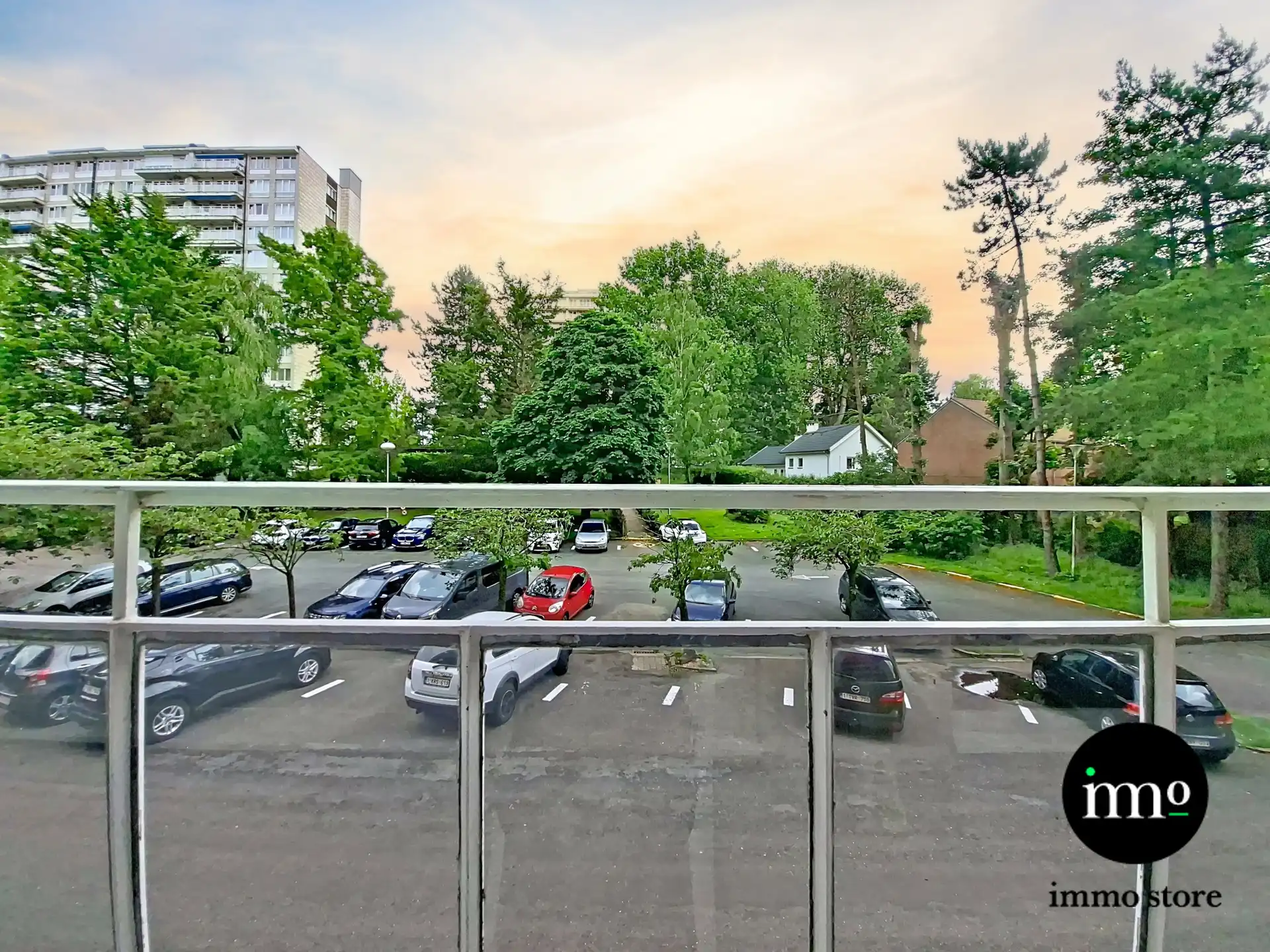 Appartement in groene omgeving met 2 parkeerplaatsen foto 16