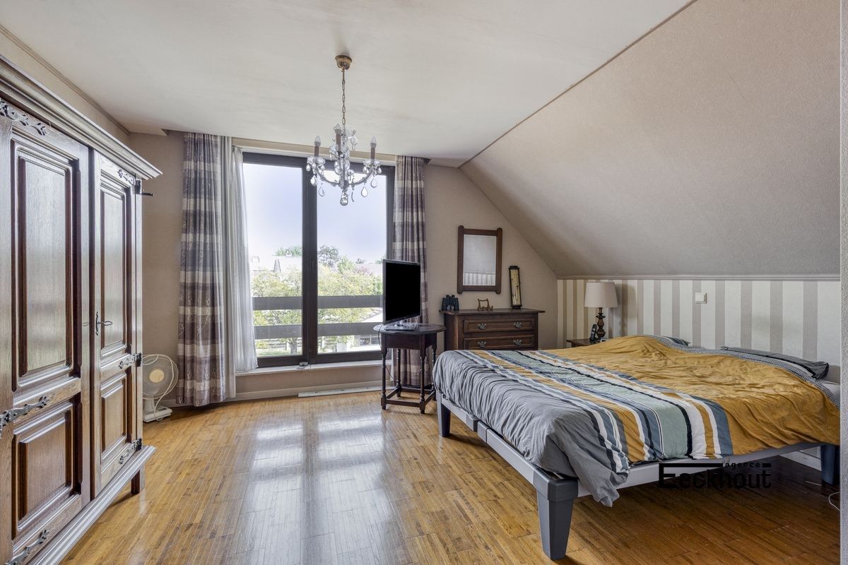 Rustig en residentieel gelegen instapklare villa met zonnige tuin. foto 6
